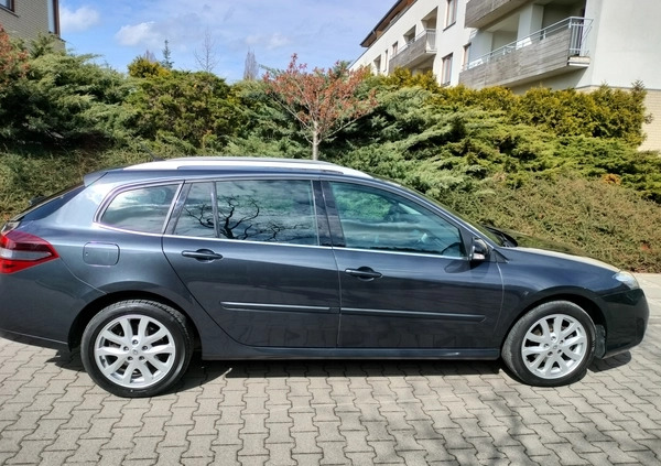 Renault Laguna cena 21900 przebieg: 195000, rok produkcji 2010 z Szczecin małe 301